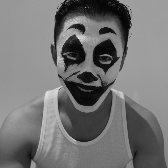 林峰万圣节小丑妆黑白质感写真照