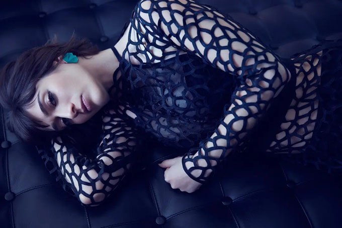 丽兹·卡潘时尚暗黑系写真照片